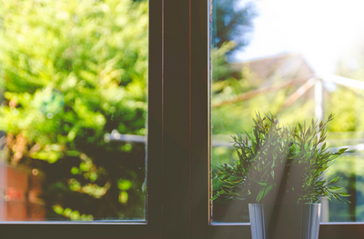 Five Reasons to Go Solar